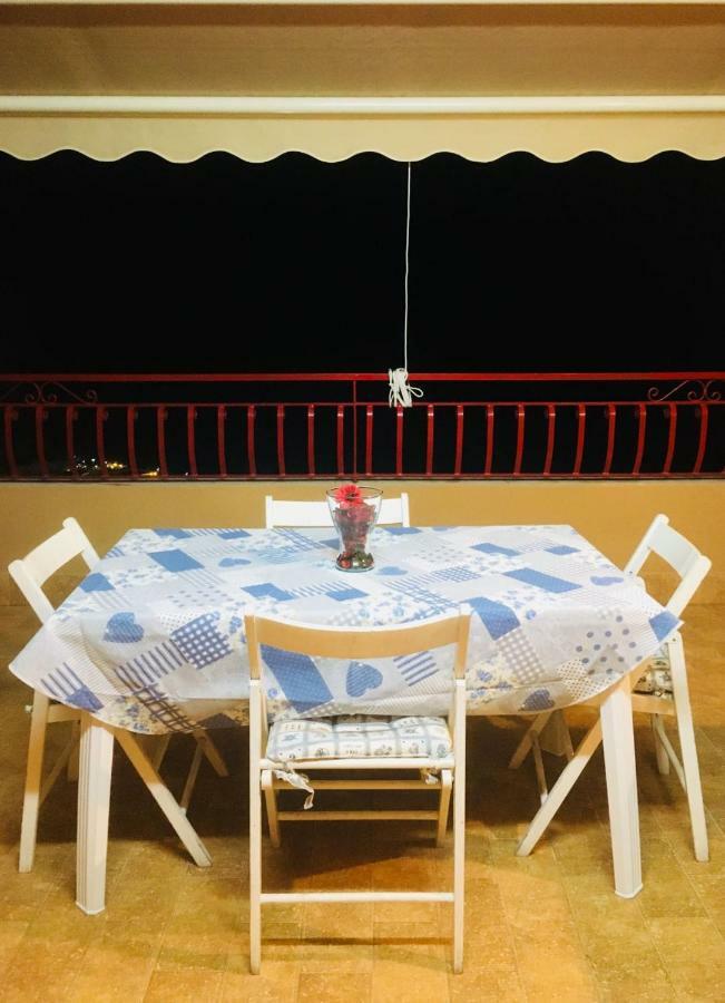 Apartament La Casa Del Sole Sorgente Letojanni Zewnętrze zdjęcie